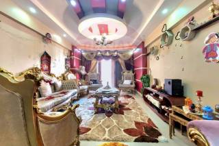 شقة للبيع 185 متر سبورتنج خطوات من البحر