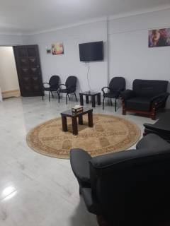 وحدة ادارية مرخصة طريق الحرية تصلح للعيادات