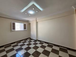 شقة للبيع 100 متر ب سيدي بشر بحري شارع خليل حماده