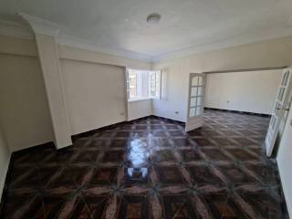 دور اول 300م رئيسي المقطم 01002333702