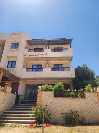 شقة بروف للبيع بقرية عايدة الساحل الشمالي