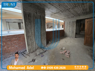 للإيجار محل 33م واجهة 3 متر ش رئيسي سيدي بشر بحري