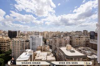 شقه مفروشه للإيجار مصطفى كامل صف أول بحر 130م