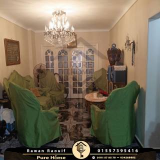 شقة للبيع 100 متر كفر عبده شارع ابراهيم راجي