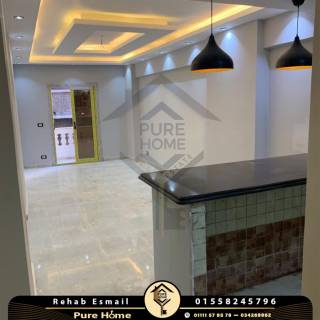 مقر اداري للايجار 130 متر كليوباترا