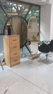 مكتب 300م دور اول ميزان بمدخل خاص في المهندسين بال