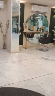 مكتب 300م دور اول ميزان بمدخل خاص في المهندسين بال