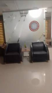 مكتب مفروش 300م للايجار في الدقي ش محي الدين 6غرف