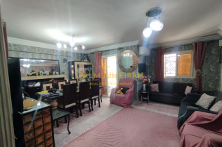 شقة سكنية للبيع 120م كامب شيزار على البحر