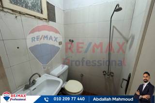 شقه للبيع 165م بالسرايا على البحر مباشرة