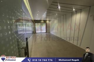 مكتب اداري للبيع 100م بولكلي ش ابو قير مباشرة