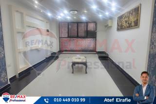 شقة للايجار 135 متر بولكلي خطوات من الترام