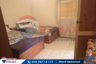 شقة للايجار المفروش 125 متر لوران بحر مباشر