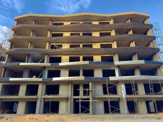 شقة 3 غرف للبيع استلام فوري متشطبة ف التجمع الخامس