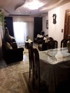 شقه للبيع بكليوباترا مساحتها 130م فيو النادى