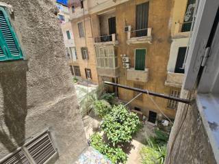 شقه للبيع بكليوباترا مساحتها 85م دقائق من البحر