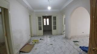 مكتب للإيجار فى الدقى 180م خطوات من شارع الدقى الرئيسى