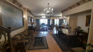 شقة دوبلكس للبيع في الدقي 260م علي النيل مباشرة