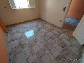 شقتين مفروش للايجار بجوار كليه طب وطب اسنان وصيدله