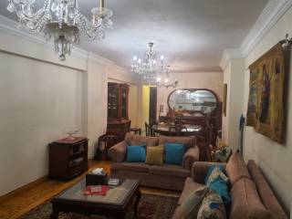 شقة للبيع 270 متر كفر عبده خطوات من ميدان سان جينى