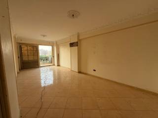 شقة للبيع 260 متر رشدي شارع سوريا الرئيسي