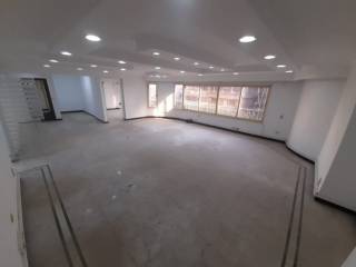 مكتب فاخر للايجار بالفرش أو بدون الفرش