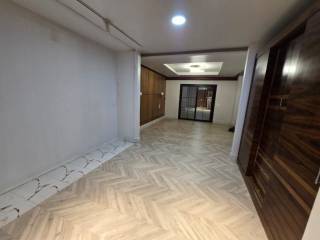 لجميع المجالات 200م بشارع محي الدين رئيسي مكيفه