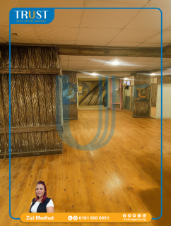 شقة للايجار 240 ستانلي علي البحر مباشرة عمارة براند