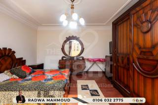 شقة للبيع 260 متر رشدي شارع سوريا الرئيسي