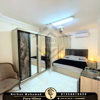 شقة تصلح سكني او إداري للإيجار 245 متر سموحة