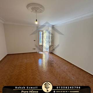 شقة للايجار 300 متر ستانلي شارع مطفي ابو هيف