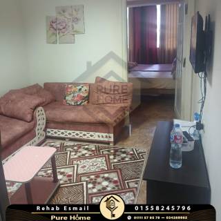 شقة للبيع 260 متر رشدى شارع سوريا خطوات من البحر