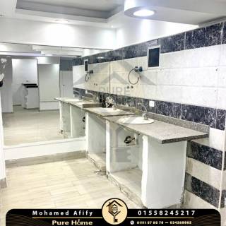 مقر اداري للبيع سان ستيفانو تاني نمره من البحر