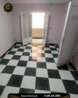 شقة 150 متر ميامي تري البحر مباشرة