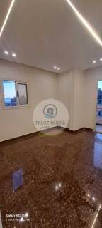 شقة للبيع ميامي شارع خالد بن الوليد الرئيسي