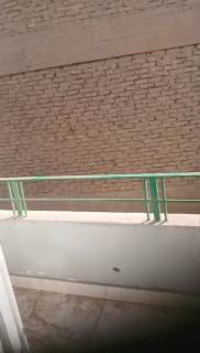 شقه للايجار في الدقي تصلح سكن او مكتب غرفتين وحمام