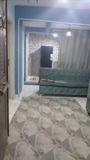 شقه سكنيه 200 متر بها ٤غرف مقفولين ريسبشن كبير 3قطع