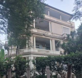 فيلا 1100م للبيع وللايجار الزمالك موقع مميز