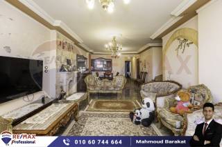 شقة للبيع 85 متر 2 نمرة من شارع البيطاش الرئيسى