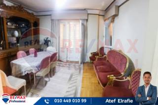 شقه دوبلكس مفروشه للإيجار بجليم ثانى نمره من البحر