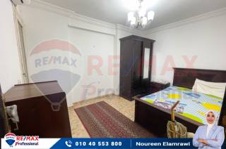 شقة للبيع 175 متر كليوباترا خطوات من البحر