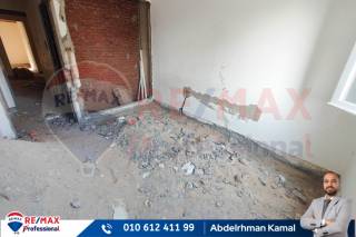 شقة إداري للايجار 50 متر فيكتوريا علي الترام مباشرة