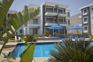 شتلية للبيع بقرية بالم بيتش السخنة