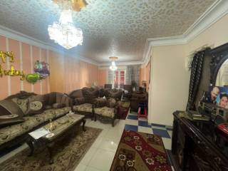 شقه للبيع بكامب شيزار مساحتها 200م ش بورسعيد