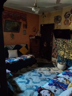 شقه للبيع خلف استاد السلام