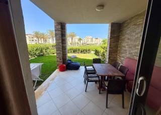 شاليه ارضي لبحديقه للبيع في امواج سيدي عبد الرحمن