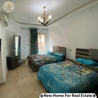 شقه 240م للبيع بلوران