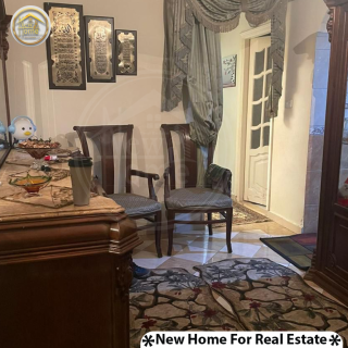 شقة للبيع 164 متر محرم بك ش الرصافة تصلح سكنى او إدارى