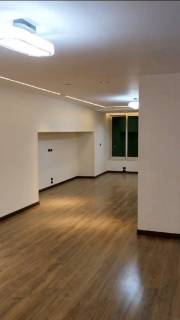 مكتب 300م دور اول اداري للايجار في الدقي بالقرب من