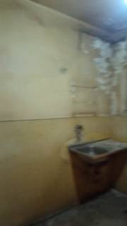 شقه شقه 140م للبيع في المهندسين دور اول سلم بدون ا